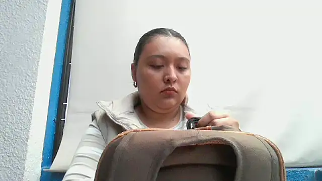 Snapshot of ALANA_150 chatting on November 18, 2025, 2:54 pm ALANA 150 online show from November 18, 2025, 2:54 pm