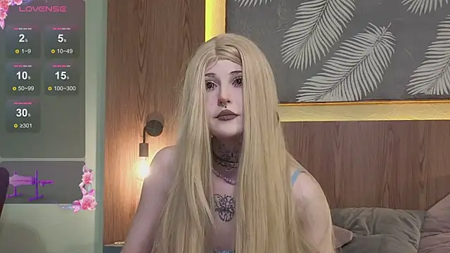 MilkMeSoftly online show from October 29, 2025, 8:27 am