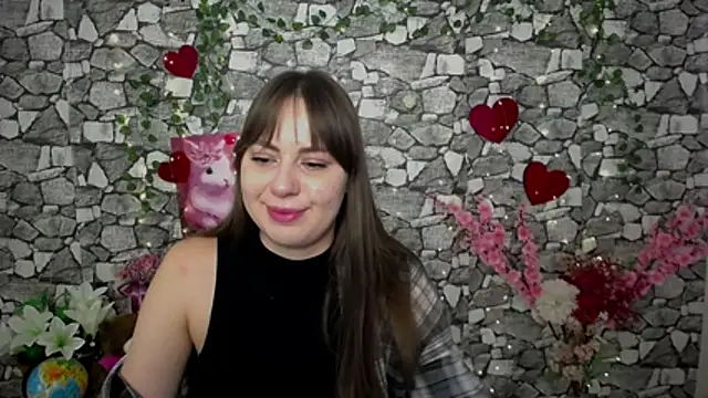 Amanda Bright  online show from November 21, 2025, 7:51 am