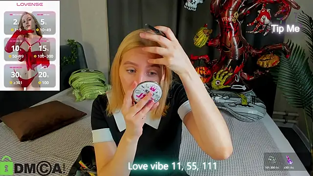 Anna Chelsea online show from October 29, 2025, 12:57 am