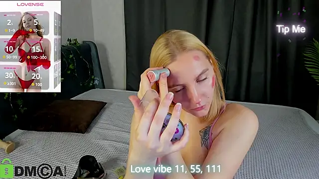 Anna Chelsea online show from November 10, 2025, 12:31 am