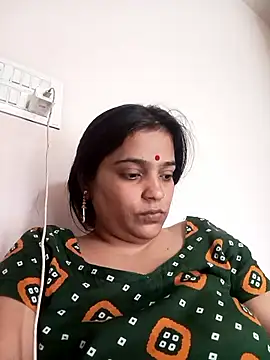 Snapshot of Trisha_71 chatting on October 22, 2025, 7:30 am Trisha 71 online show from October 22, 2025, 7:30 am