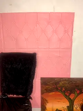 jayjayja19 online show from October 2, 2025, 2:18 am