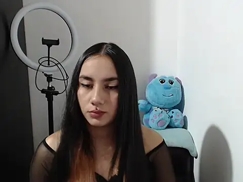 Stormyyy hot online show from November 6, 2025, 5:36 pm