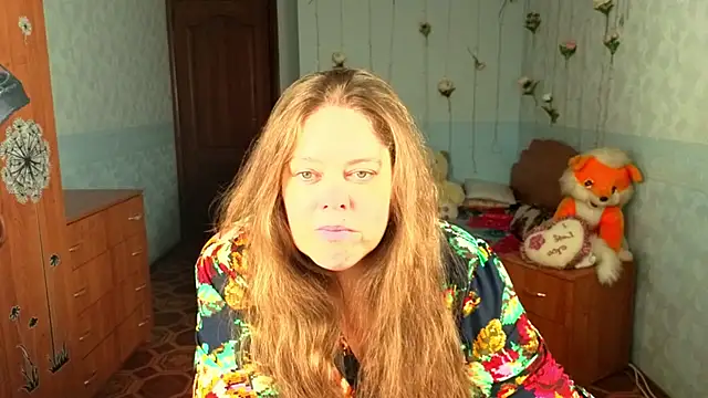 Audrey Aura online show from November 13, 2025, 5:06 am