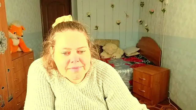 Audrey Aura online show from November 19, 2025, 4:56 am