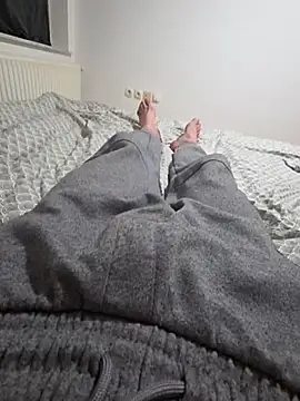 Snapshot of nix95 chatting on November 1, 2025, 4:20 pm nix95 online show from November 1, 2025, 4:20 pm