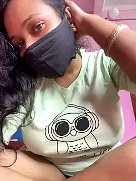 Snapshot of Priyajaanbaby chatting on November 17, 2025, 4:24 pm Priyajaanbaby online show from November 17, 2025, 4:24 pm