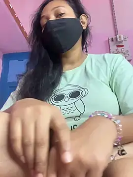 Snapshot of Priyajaanbaby chatting on November 20, 2025, 3:18 am Priyajaanbaby online show from November 20, 2025, 3:18 am