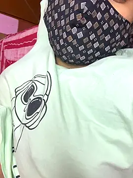 Snapshot of Priyajaanbaby chatting on November 29, 2025, 5:10 am Priyajaanbaby online show from November 29, 2025, 5:10 am