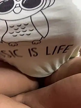 Snapshot of Priyajaanbaby chatting on December 3, 2025, 5:44 pm Priyajaanbaby online show from December 3, 2025, 5:44 pm