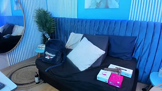 Snapshot of bellarivera_ chatting on October 30, 2025, 7:25 pm bellarivera online show from October 30, 2025, 7:25 pm