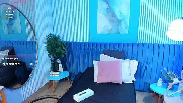 Snapshot of bellarivera_ chatting on November 3, 2025, 6:53 pm bellarivera online show from November 3, 2025, 6:53 pm