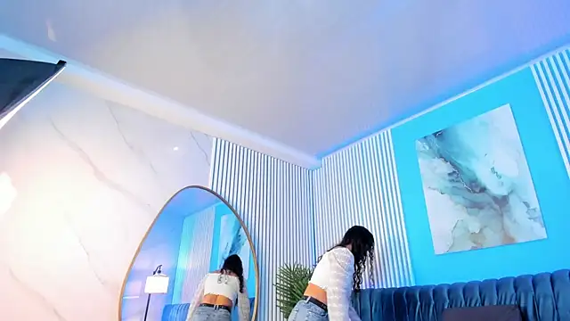 Snapshot of bellarivera_ chatting on November 19, 2025, 7:14 pm bellarivera online show from November 19, 2025, 7:14 pm