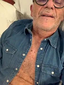 Snapshot of MARCO_NI chatting on November 6, 2025, 9:59 pm MARCO NI online show from November 6, 2025, 9:59 pm