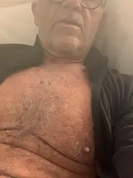 Snapshot of MARCO_NI chatting on November 22, 2025, 10:31 pm MARCO NI online show from November 22, 2025, 10:31 pm