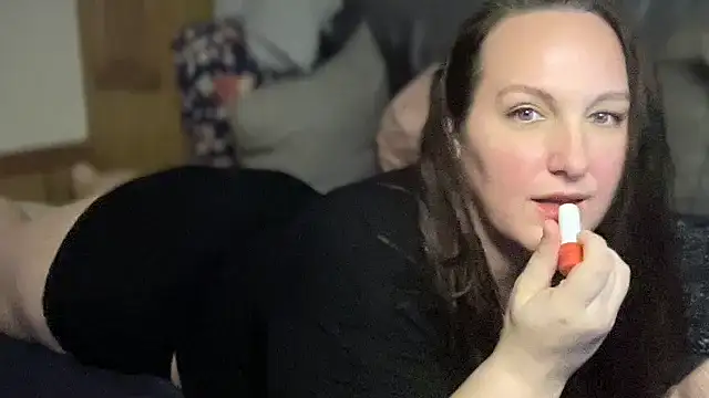 Just Trudy online show from November 6, 2025, 2:12 am