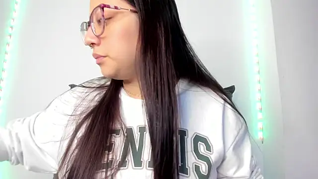 rouse red online show from October 30, 2025, 2:29 pm