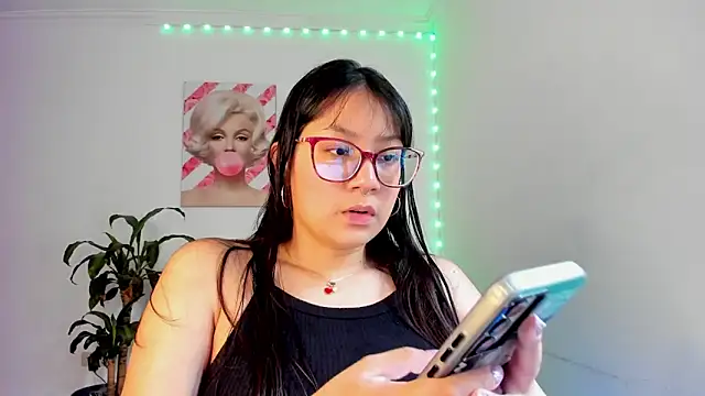 rouse red online show from November 6, 2025, 7:15 pm