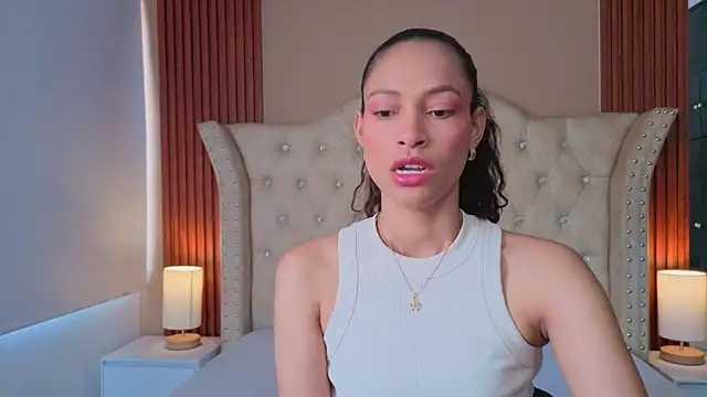 Snapshot of SofiaDelicia chatting on November 27, 2025, 4:31 pm SofiaDelicia online show from November 27, 2025, 4:31 pm