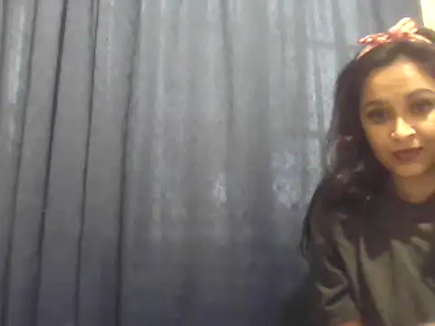 cute indianxo online show from September 27, 2025, 3:50 pm