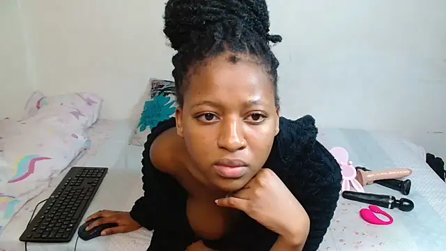 Snapshot of SinfullyForbiddeno7 chatting on September 26, 2025, 10:36 pm SinfullyForbiddeno7 online show from September 26, 2025, 10:36 pm