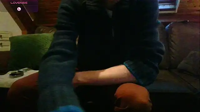 Snapshot of Vrenico-SC chatting on November 27, 2025, 3:47 pm Vrenico-SC online show from November 27, 2025, 3:47 pm