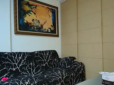 Snapshot of Laurenflex chatting on October 18, 2025, 8:53 pm Laurenflex online show from October 18, 2025, 8:53 pm