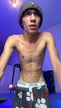 Snapshot of santiago_cutex chatting on December 3, 2025, 8:00 am santiago cutex online show from December 3, 2025, 8:00 am