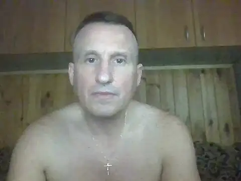 Maksymilian1 online show from November 10, 2025, 5:12 pm