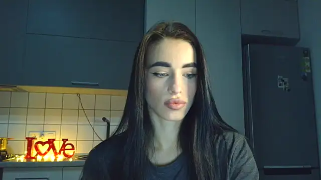 EvaMelnik online show from September 15, 2025, 4:18 pm