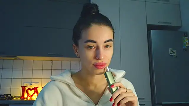 EvaMelnik online show from October 11, 2025, 2:59 pm