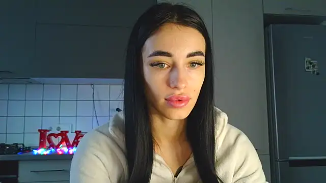 EvaMelnik online show from October 15, 2025, 2:28 pm