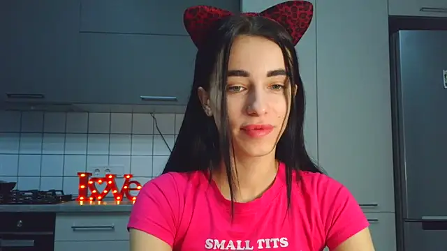 EvaMelnik online show from November 3, 2025, 5:25 pm