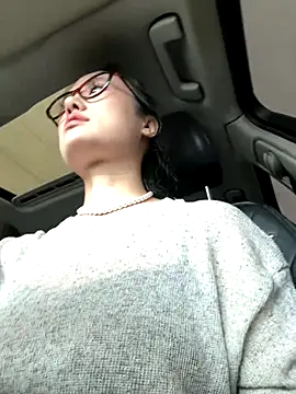 wen521 online show from September 15, 2025, 2:00 am