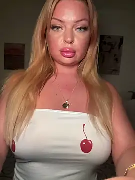  Lilly angel online show from October 21, 2025, 9:04 pm