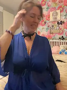 Sassylady online show from December 21, 2025, 9:22 pm