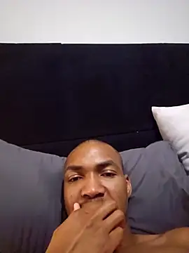 Snapshot of mojaymort chatting on September 13, 2025, 11:37 pm mojaymort online show from September 13, 2025, 11:37 pm