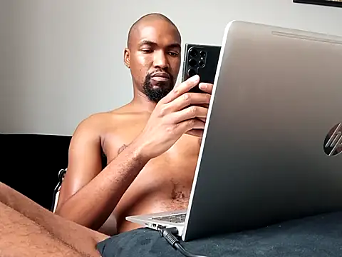 Snapshot of mojaymort chatting on September 26, 2025, 9:02 am mojaymort online show from September 26, 2025, 9:02 am