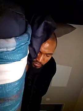 Snapshot of mojaymort chatting on October 13, 2025, 9:48 pm mojaymort online show from October 13, 2025, 9:48 pm