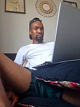 Snapshot of mojaymort chatting on October 14, 2025, 9:54 am mojaymort online show from October 14, 2025, 9:54 am