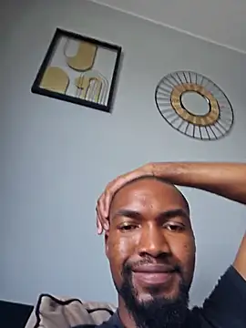 Snapshot of mojaymort chatting on November 6, 2025, 8:48 am mojaymort online show from November 6, 2025, 8:48 am