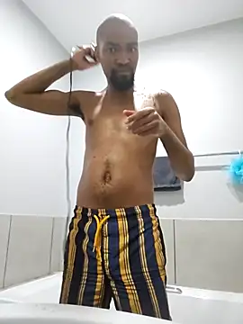 Snapshot of mojaymort chatting on November 30, 2025, 4:00 pm mojaymort online show from November 30, 2025, 4:00 pm