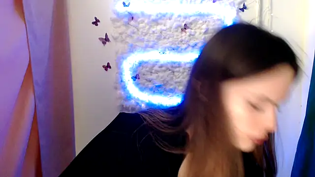 Snapshot of Ariella_ari chatting on September 29, 2025, 12:32 pm Ariella ari online show from September 29, 2025, 12:32 pm