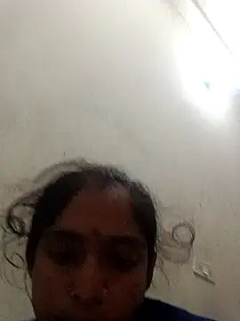 Guriya0076 online show from November 29, 2025, 6:00 pm