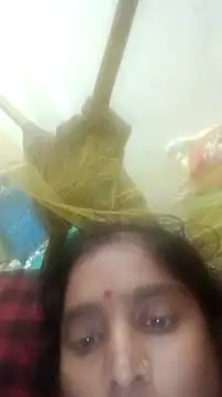 Guriya0076 online show from December 4, 2025, 6:27 pm