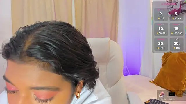 andrea sanchezz online show from September 23, 2025, 11:46 am