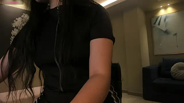 Snapshot of EsmeraldaGrace1 chatting on October 19, 2025, 4:02 am EsmeraldaGrace1 online show from October 19, 2025, 4:02 am