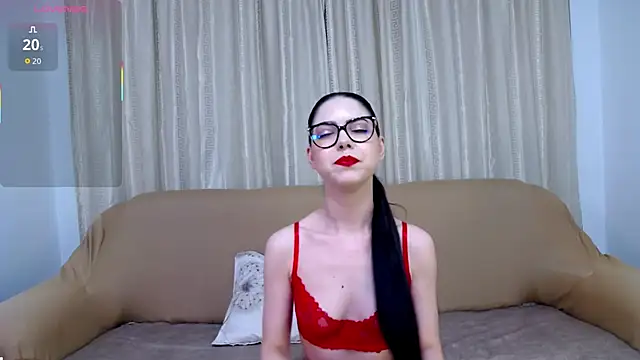 KaylaLewys online show from October 21, 2025, 6:08 pm