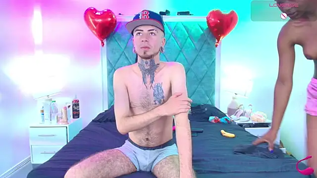 Snapshot of Asha_zuri_and_adam chatting on September 24, 2025, 12:41 pm Asha zuri and adam online show from September 24, 2025, 12:41 pm